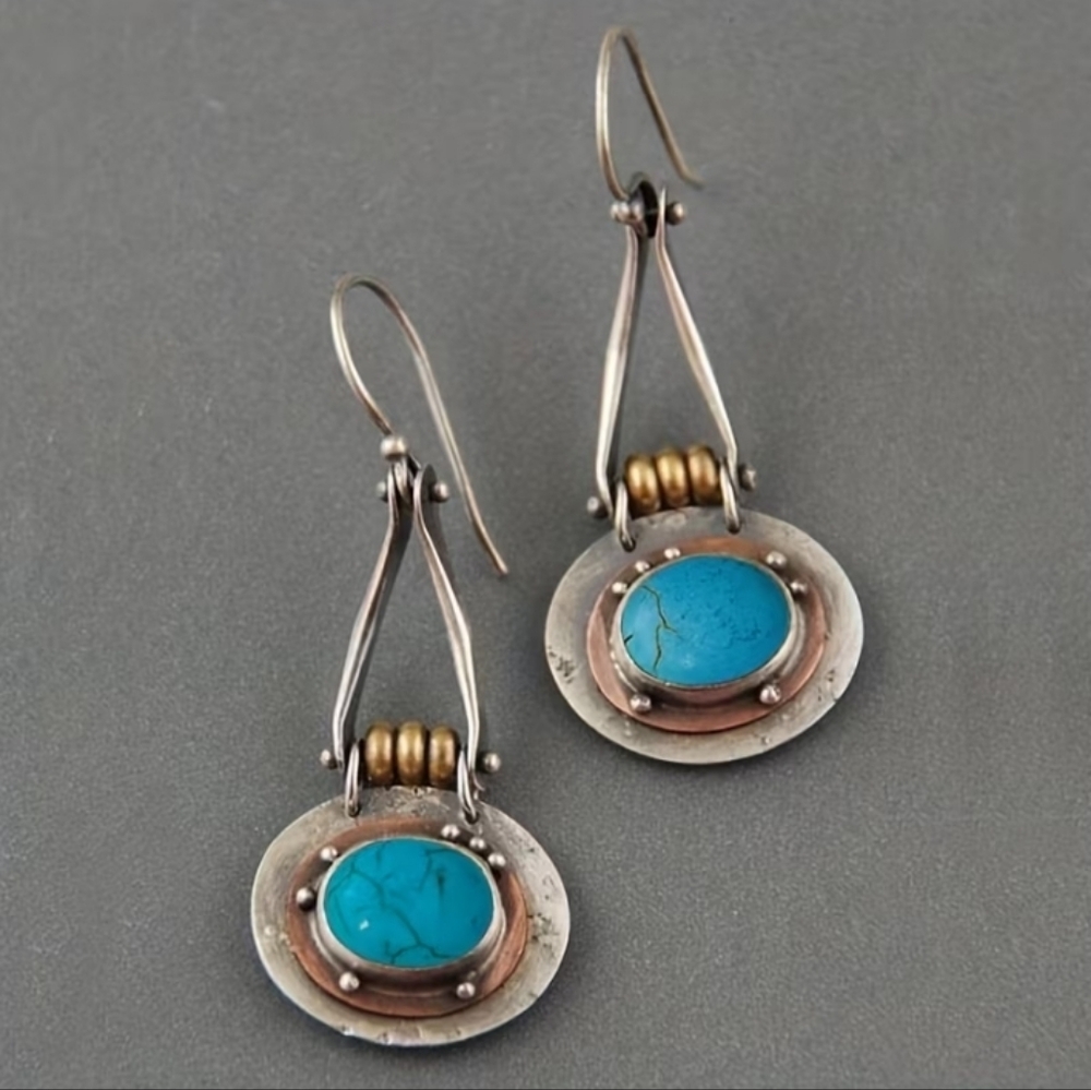 Turquoise Silvertone Dangle Earrings - image 3